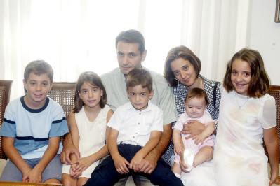 Από τη Δευτέρα τα επιδόματα στους πολύτεκνους