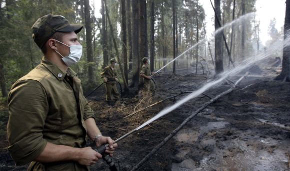 Συνεχίζεται η πυρκαγιά στην Ουκρανία