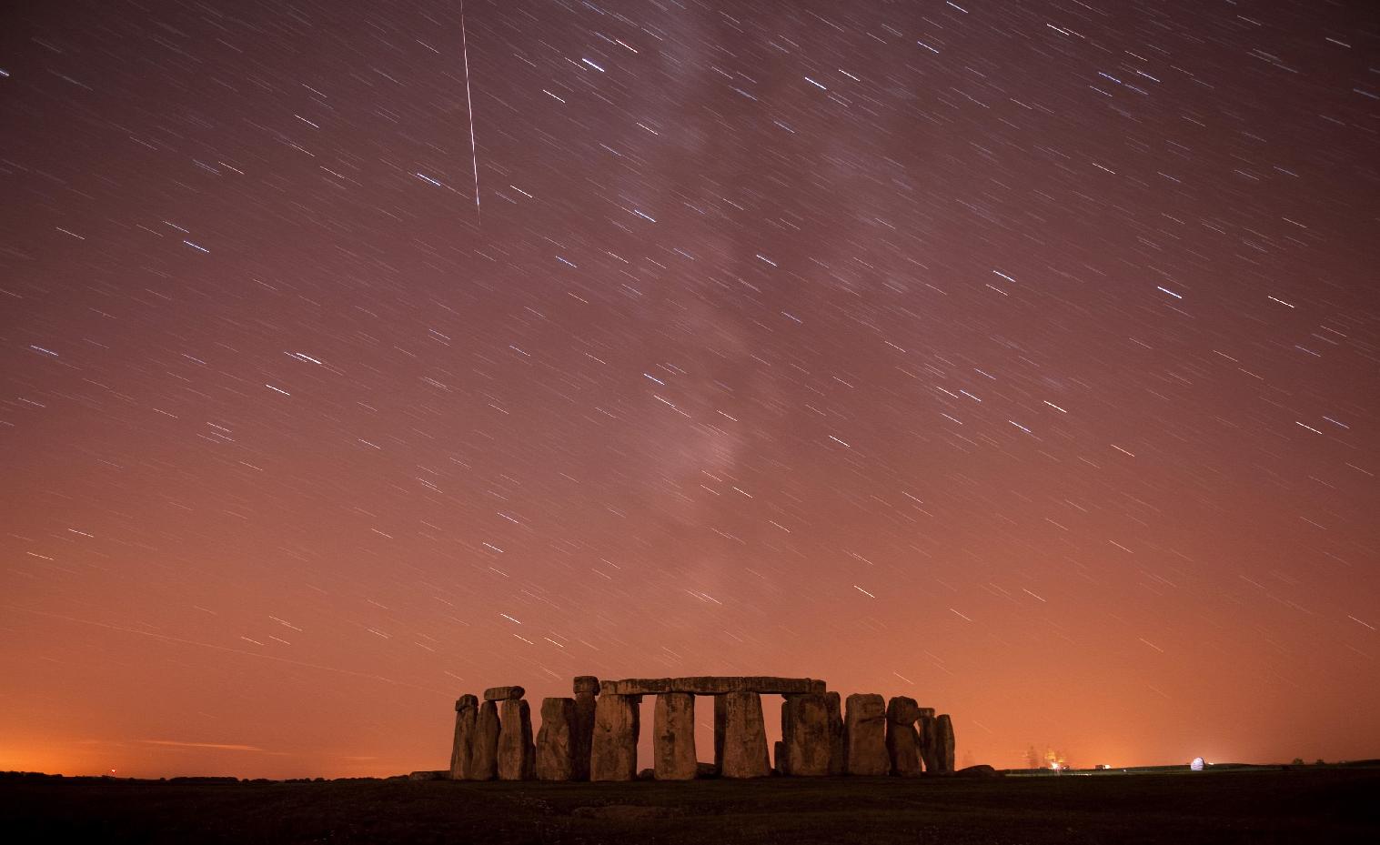 Οι Περσείδες «φώτισαν» το Stonehenge