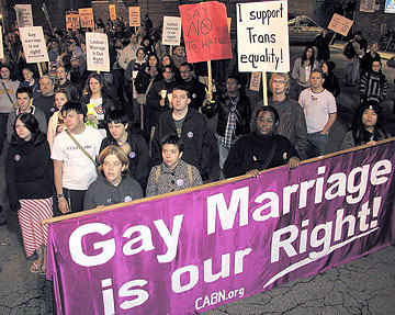 Ελεύθεροι οι γάμοι ομοφυλόφιλων στην Καλιφόρνια
