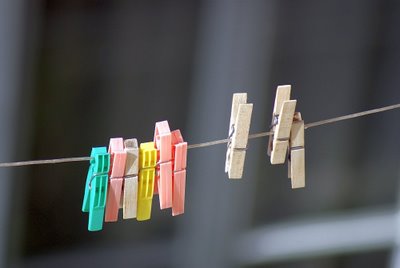 Καβγάς για τα… απλωμένα στρινγκ