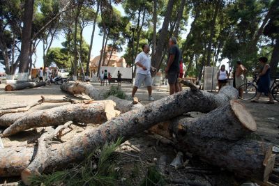 Τουλάχιστον δύο σοβαρά τραυματίες