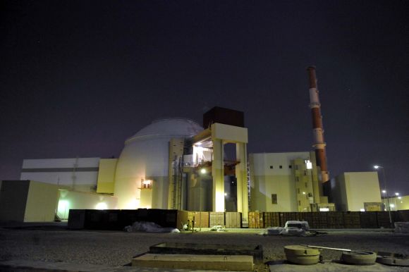Σε οκτώ μέρες θα λειτουργήσει πυρηνικό εργοστάσιο στο Ιράν
