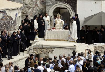 Υψηλή τηλεθέαση για τη Θεία Λειτουργία από το όρος Μελά