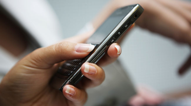 Εφαρμογή προκαλεί την «αυτοκαταστροφή» των SMS