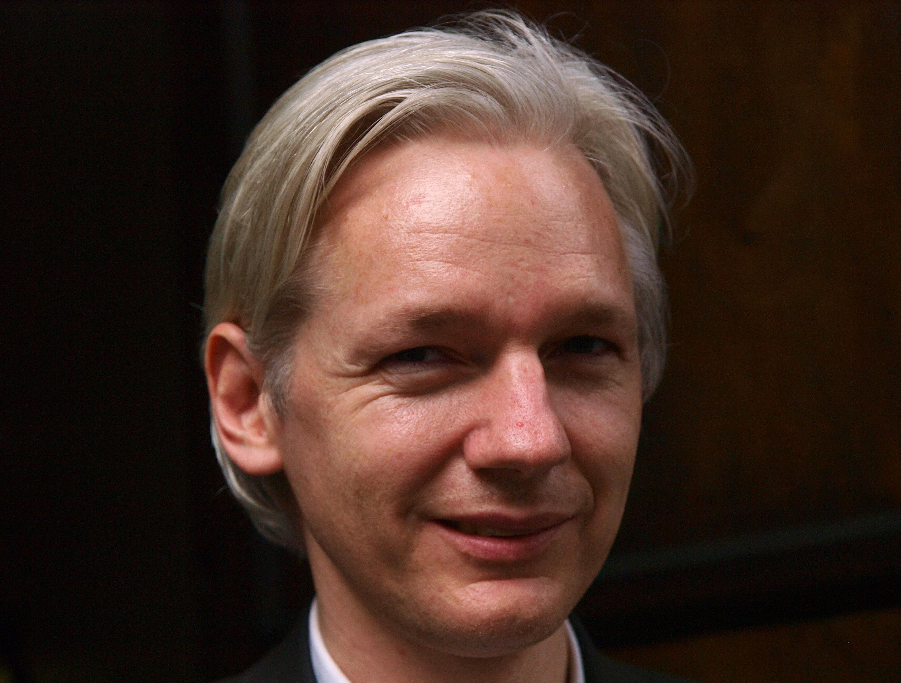Ο mr.WikiLeaks δείχνει Πεντάγωνο