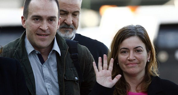 Αφέθησαν ελεύθεροι οι Ισπανοί κρατούμενοι