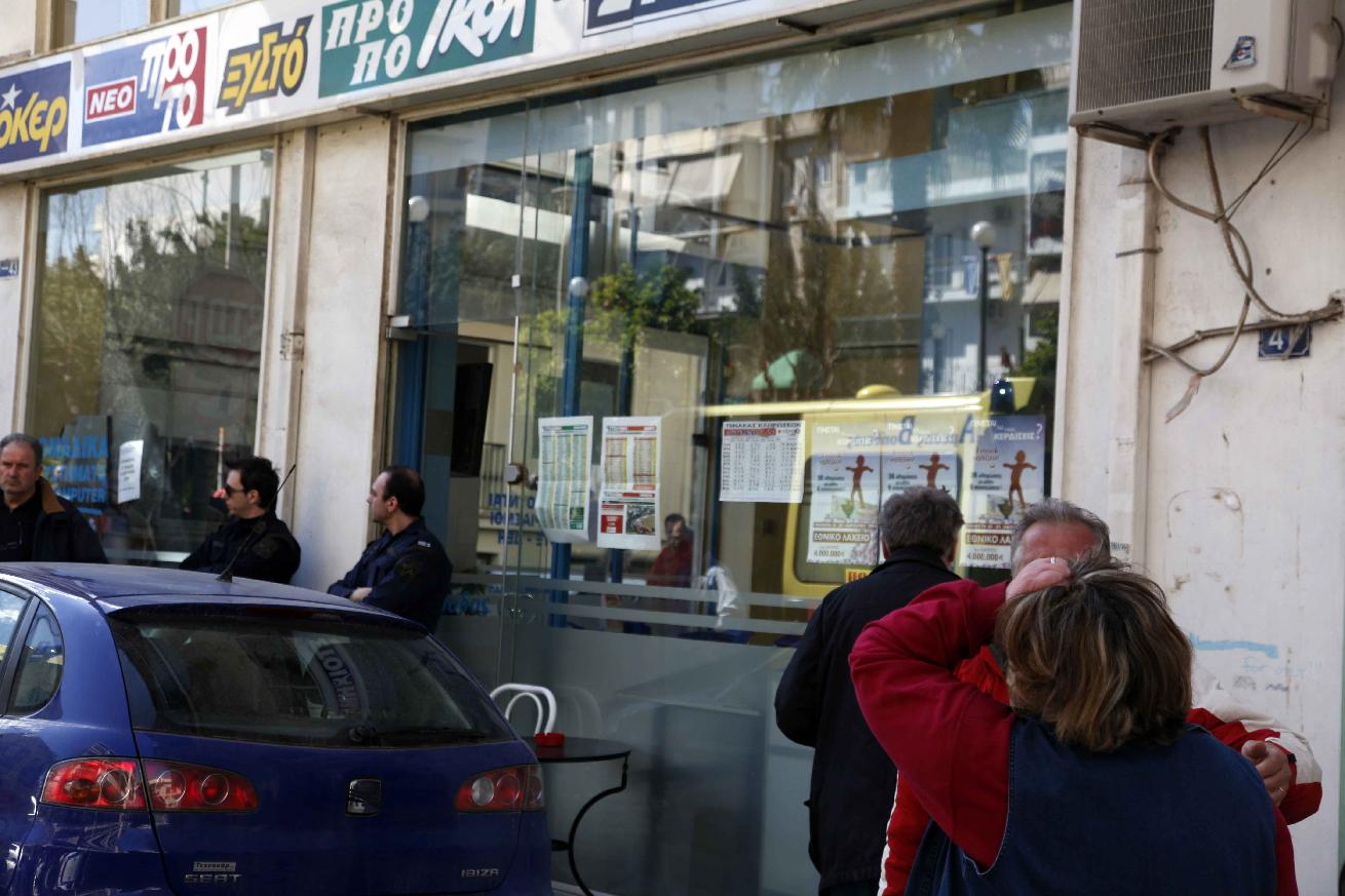 Λήστεψαν το πρακτορείο του Νεστορίδη