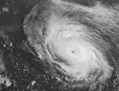 «Ασυνήθιστη» προβλέπεται η φετινή εποχή των τυφώνων στον Ατλαντικό – Ανησυχούν στις ΗΠΑ