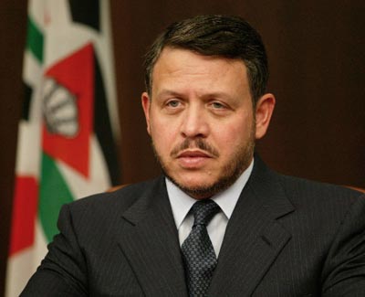 Ο ιορδανός βασιλιάς Αμπντάλα επισκέπτεται τον παλαιστίνιο πρόεδρο έπειτα από πέντε χρόνια