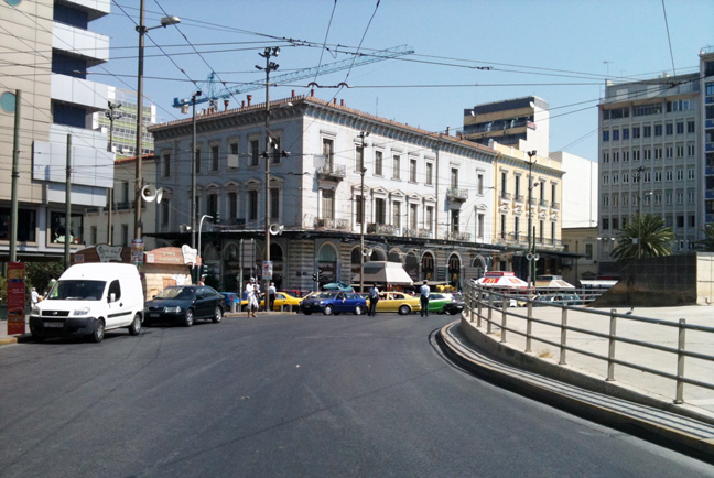Κυκλοφοριακά προβλήματα στην Ομόνοια