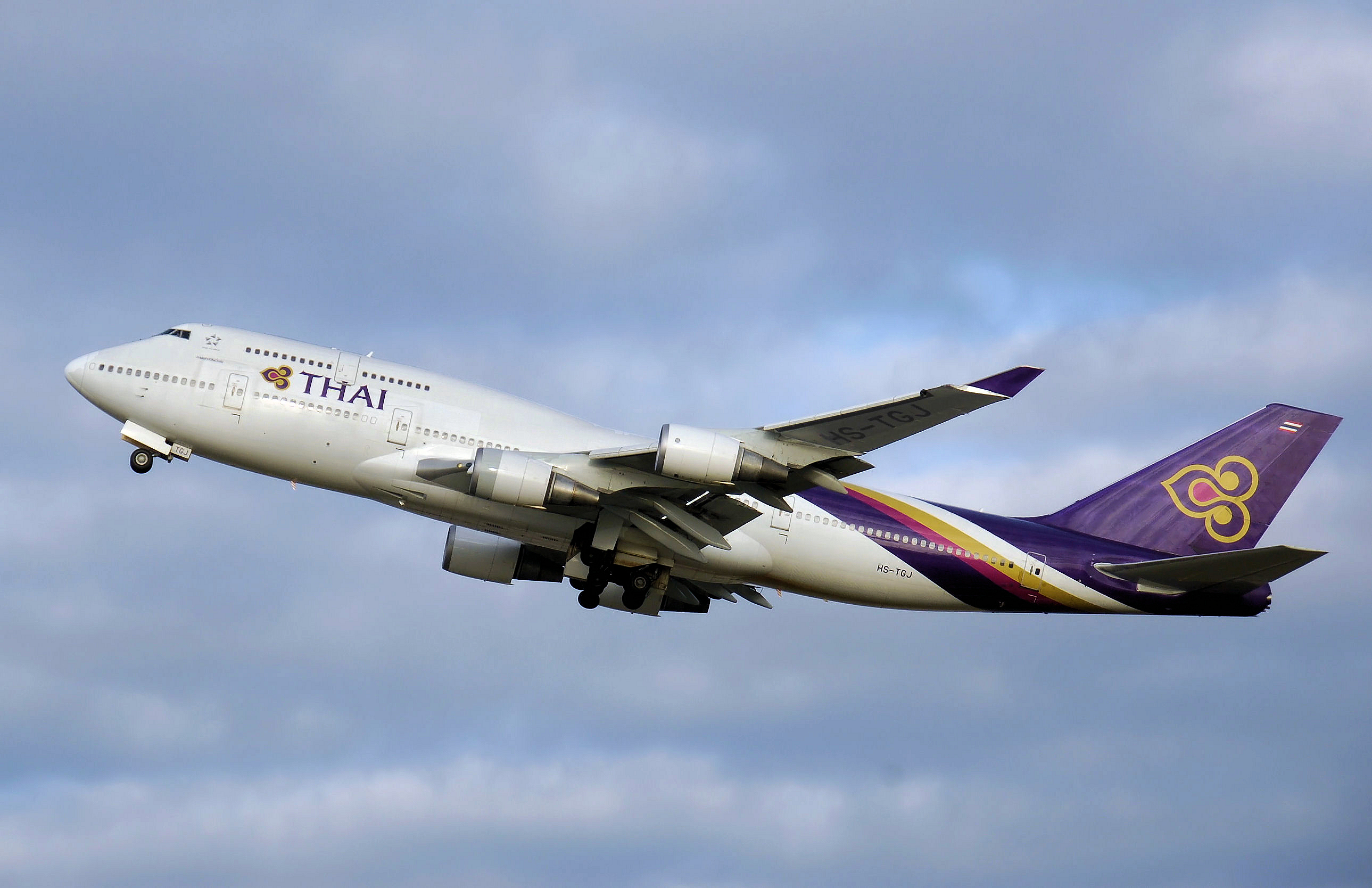 Συναγερμός για βόμβα σε αεροσκάφος της Thai Airways