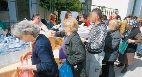 Γεύμα αγάπης για τους άστεγους από το δήμο Θεσσαλονίκης