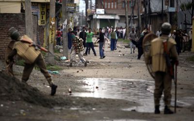 Αιματηρές διαδηλώσεις στο Κασμίρ