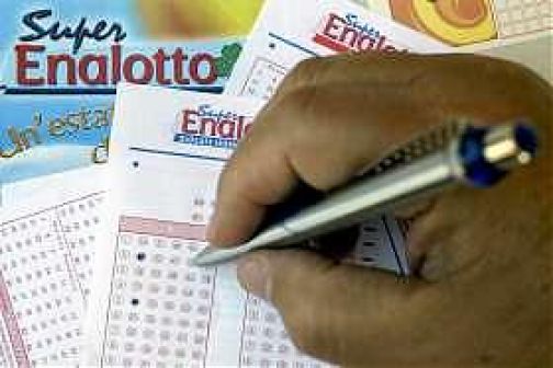 Το Superenalotto έχει «τρελάνει» τους Ιταλούς