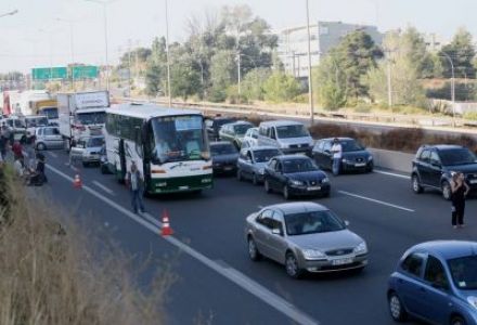 Κυκλοφοριακές ρυθμίσεις στην Εθνική Οδό Αθηνών-Πατρών
