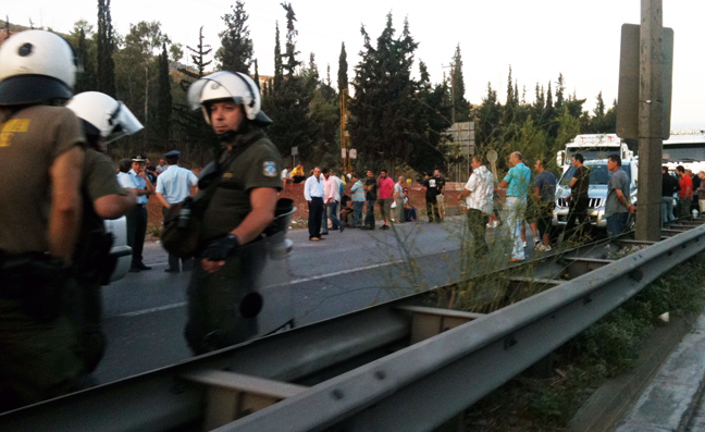 Έκλεισε και το ρεύμα προς Κόρινθο!