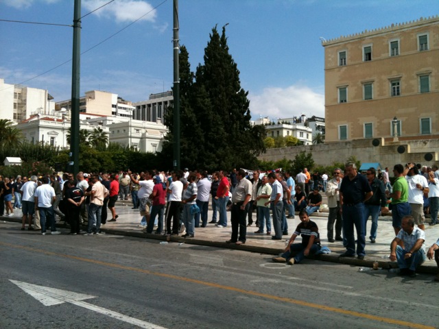 Κλειστό το κέντρο της Αθήνας, στις επάλξεις οι ιδιοκτήτες φορτηγών