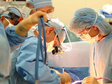 Έγινε η πρώτη μεταμόσχευση μήτρας στην Τουρκία
