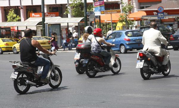 «Τα κράνη των μοτοσικλετιστών δεν μπορεί να φορολογούνται ως είδη πολυτελείας»