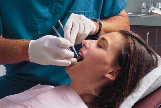 Οι γυμνασμένοι επισκέπτονται συχνότερα… τον οδοντίατρο