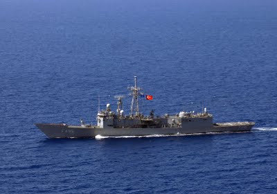 Τουρκική φρεγάτα παρενόχλησε κυπριακό ερευνητικό σκάφος