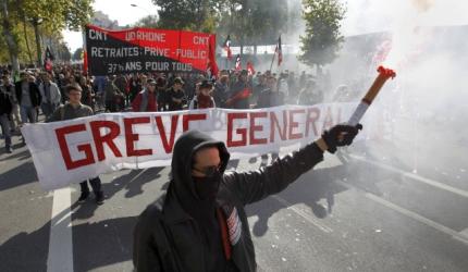 Χάος στη Γαλλία λόγω της απεργίας