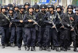 Αστυνομικοί σκότωσαν 13 «εξτρεμιστές» στην Κίνα