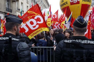 Τρίτη μέρα απεργίας στη Γαλλία