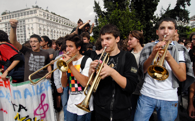 Διαμαρτυρία μουσικών σχολείων στο υπ. Εσωτερικών