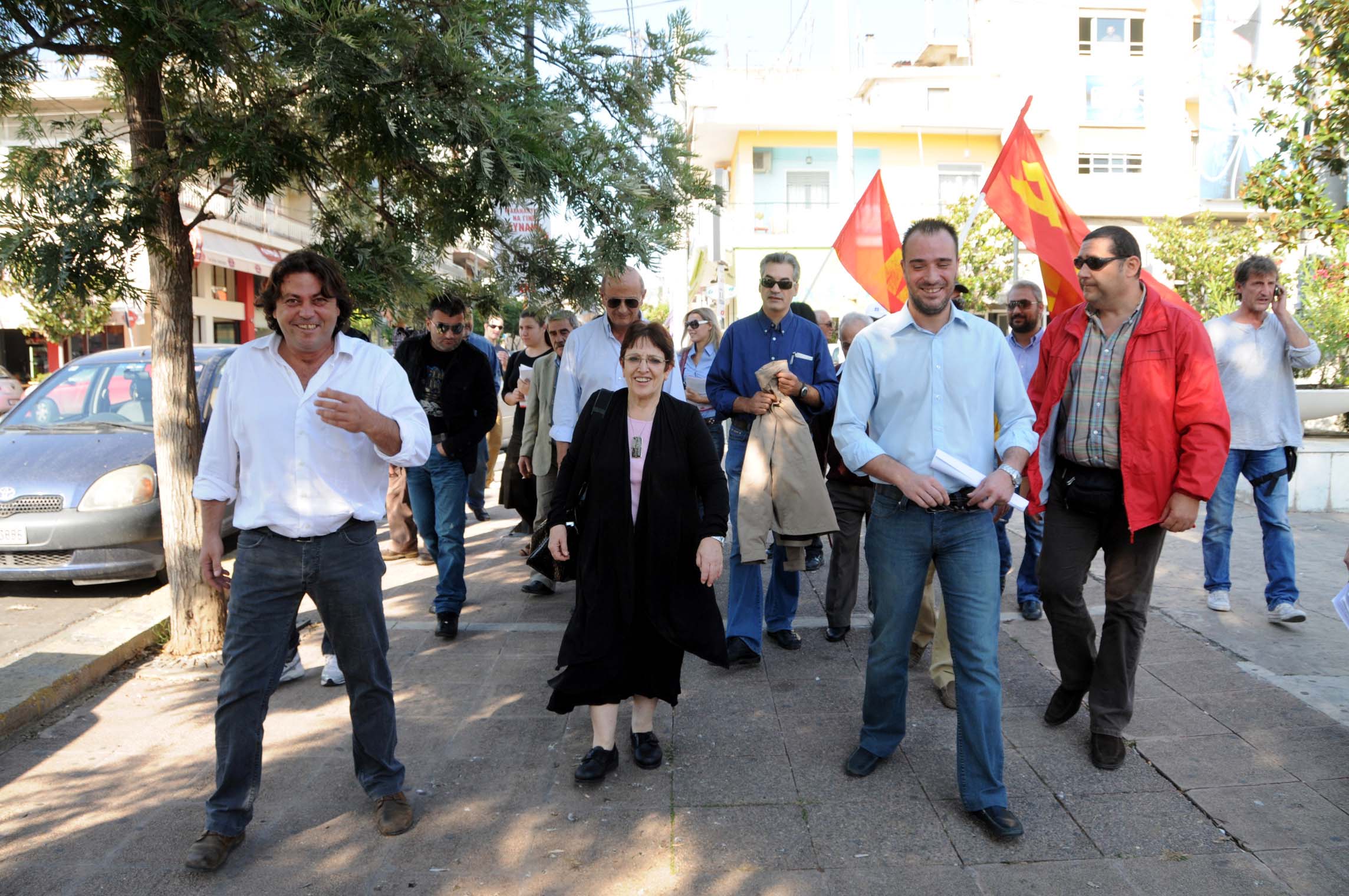 Απέναντι σε όλους η Παπαρήγα