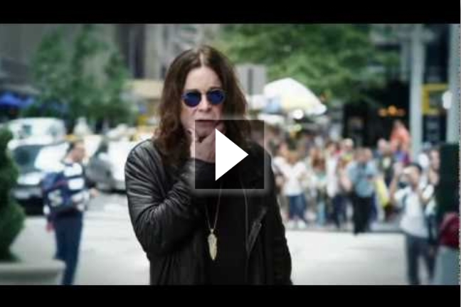 O Ozzy Osbourne διασκευάζει Τζον Λένον