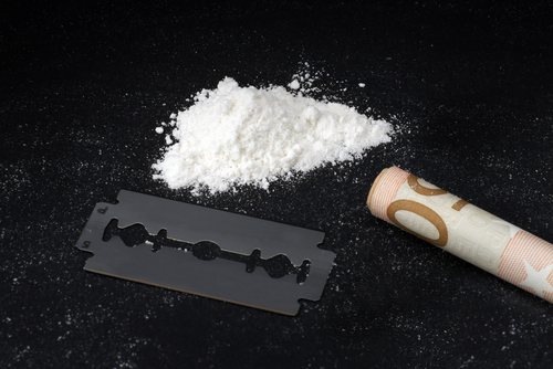 Ανήλικοι χρήστες κοκαΐνης και άλλων ναρκωτικών ουσιών
