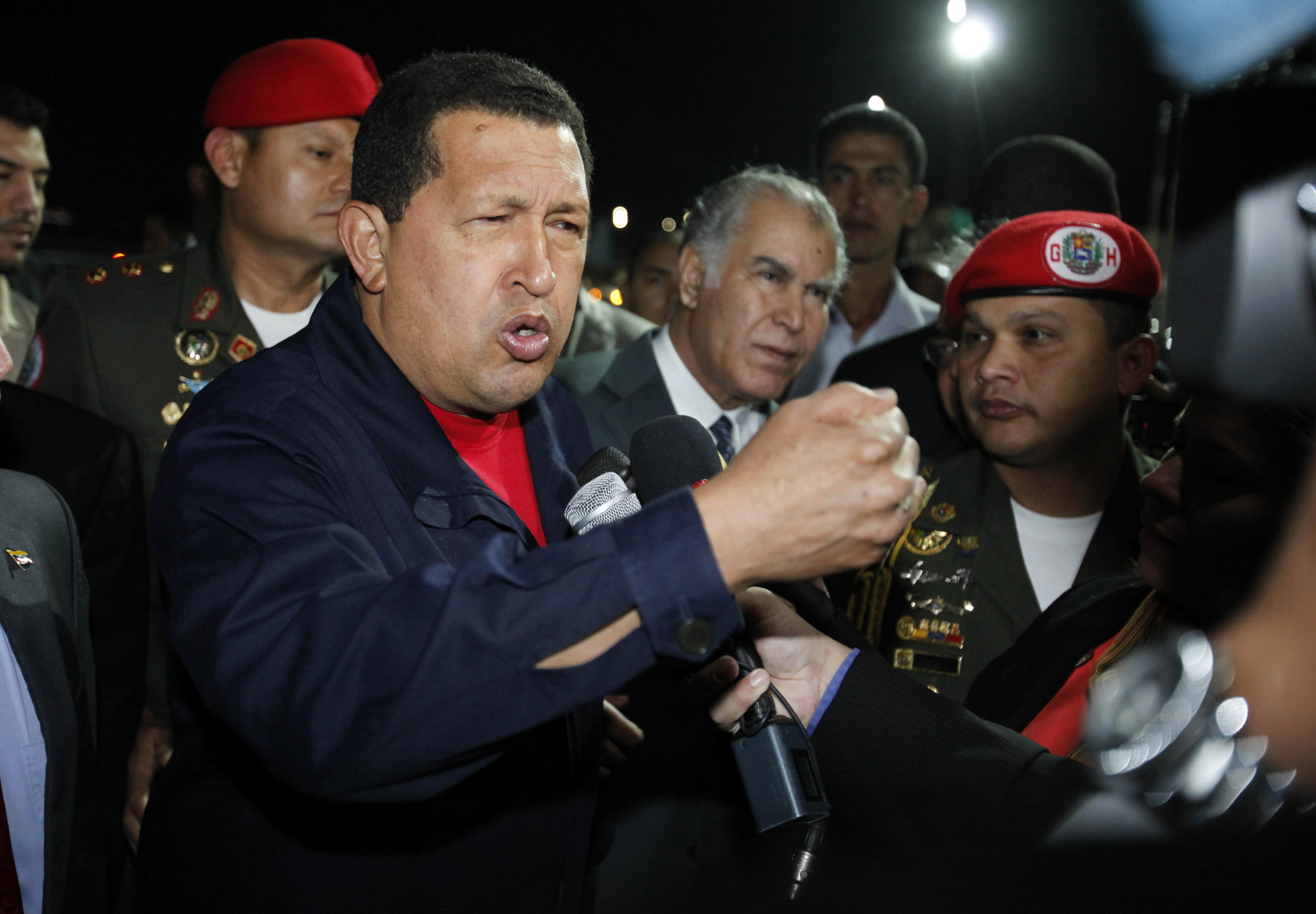 Ο πρόεδρος Τσάβες δήλωσε ότι δεν δέχεται κηδεμονία από τις ΗΠΑ