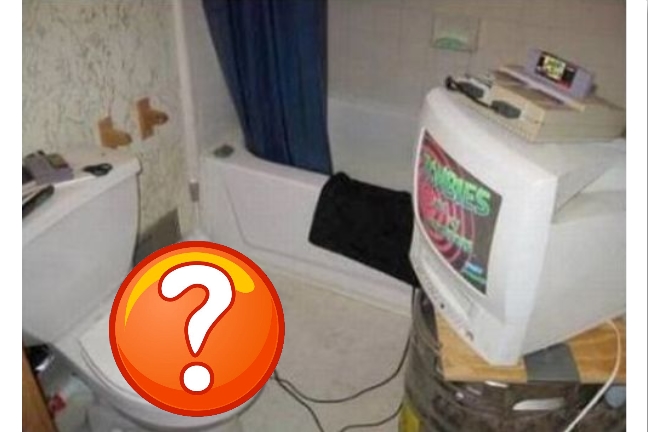 Κι όμως υπάρχει κάτι πιο… περίεργο από ένα pc στην τουαλέτα