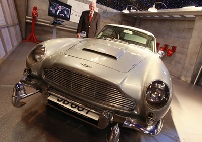 Πωλήθηκε η αυθεντική Aston Martin DB5 του «007»