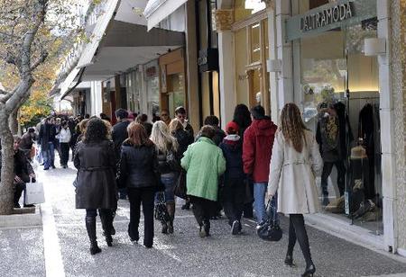 Click away και στη συνέχεια click in shop ζητούν οι έμποροι της Αθήνας από τον πρωθυπουργό
