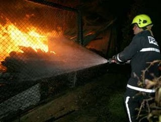 Φωτιά στη Λεωφόρο Αθηνών