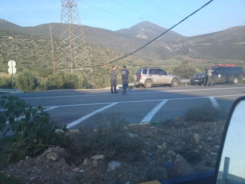Καλώδιο της ΔΕΗ «κατέβηκε» από φορτηγό