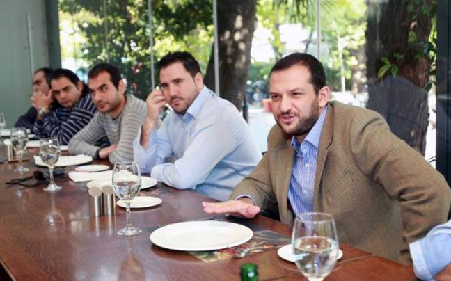 Γήπεδο αλλά και προπονητικό!