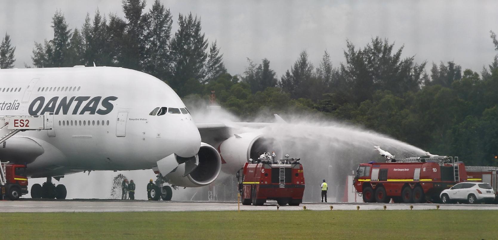 Η Qantas στρέφεται κατά της Rolls Royce