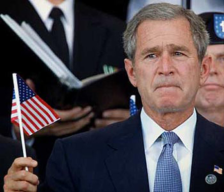 Τζορτζ Μπους: Η Μόσχα αναμείχθηκε στις αμερικανικές εκλογές