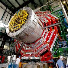 Το CERN οδηγός για το Πολυσύμπαν