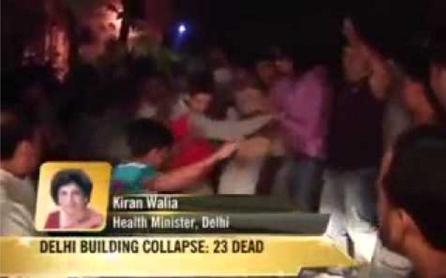 «Φονική» κατάρρευση κτιρίου στην Ινδία