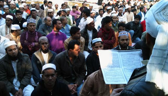 «Ισλαμοφοβία και ψήφιση Μνημονίων πάνε χέρι-χέρι κύριε Κακλαμάνη»