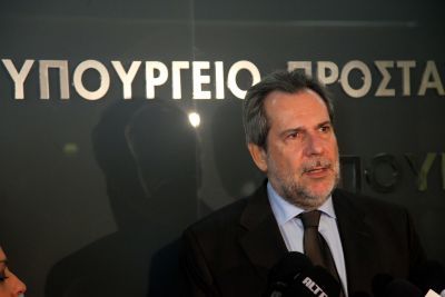 Υπεραμύνεται του φράχτη ο Χρ. Παπουτσής