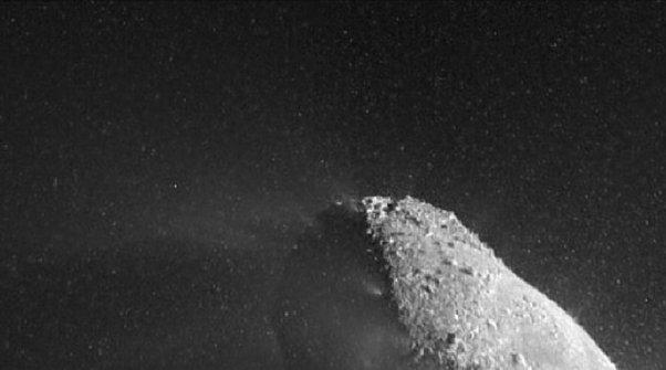 Ο κομήτης Χάρτλεϊ αποκαλύπτεται