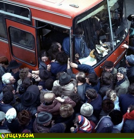 Πολλοί θάνατοι προκαλούνται από ποδοπατήματα