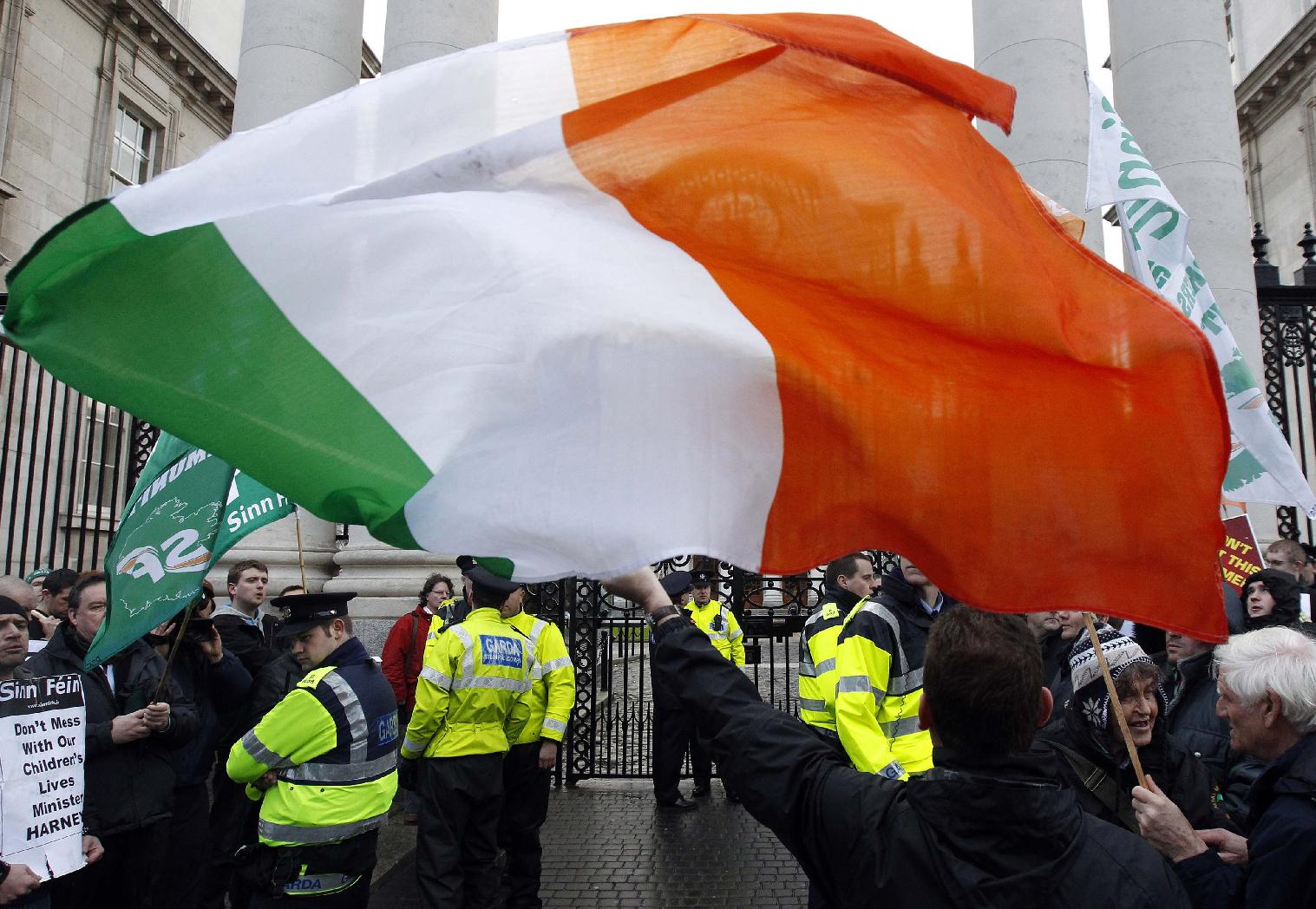Το Μάρτιο η απόφαση για δημοψήφισμα στην Ιρλανδία