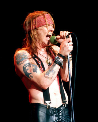 O Axl Rose ψηφίστηκε ως ο καλύτερος frontman